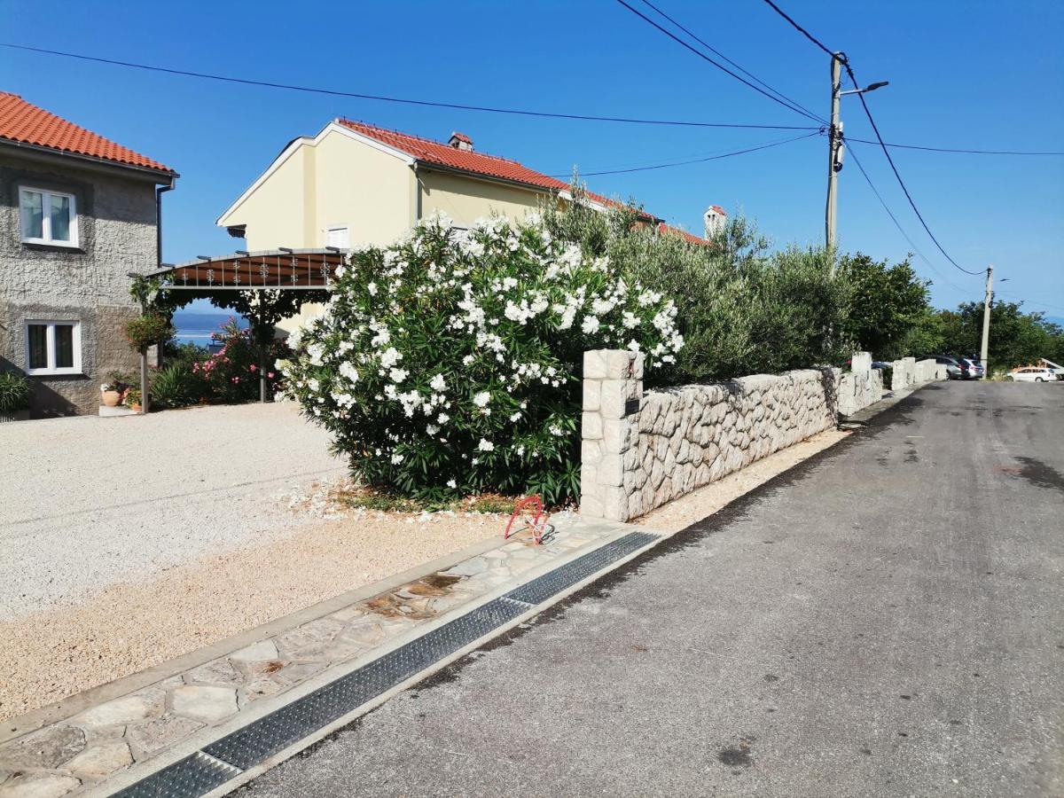 Apartment Permida *
